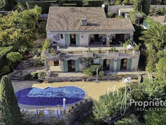 Villa avec Piscine et Jardin