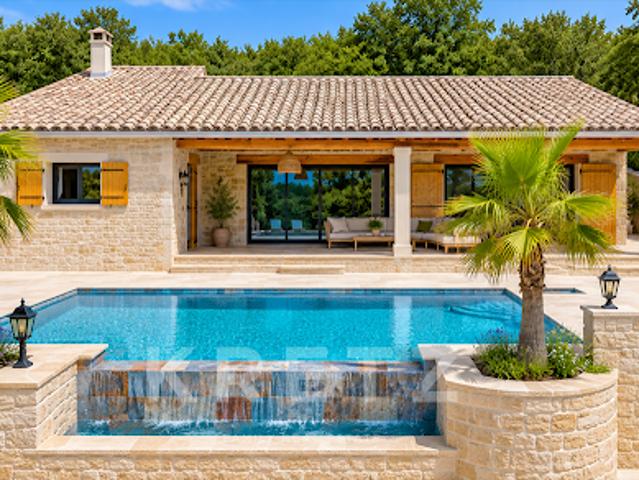 Villa avec piscine et jardin