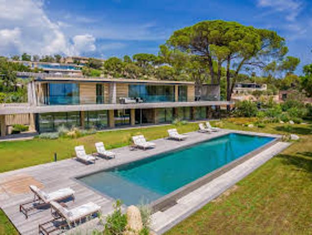 Villa avec Piscine et Jardin