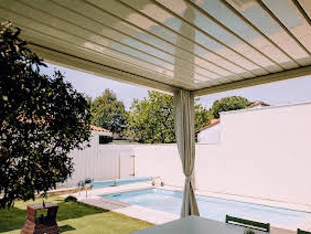 Villa avec Piscine et Jardin