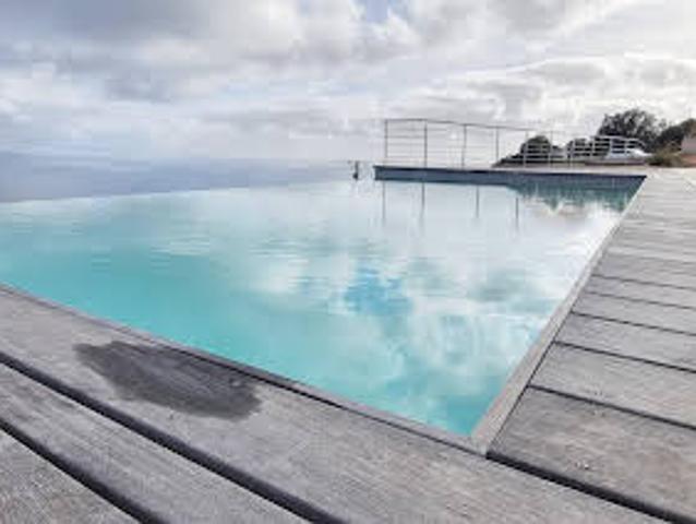 Villa avec Piscine et Jardin