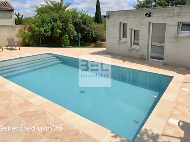 Villa avec piscine et jardin