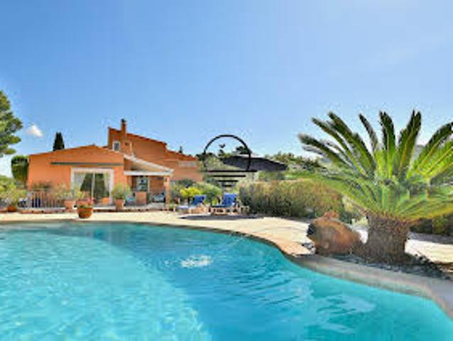 Villa avec Piscine et Terrasse