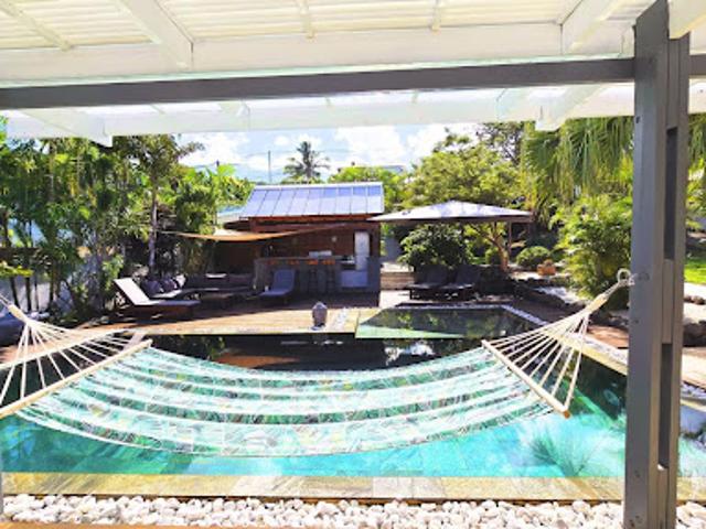 Villa avec piscine et terrasse
