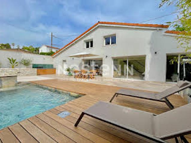 Villa avec Piscine et Terrasse