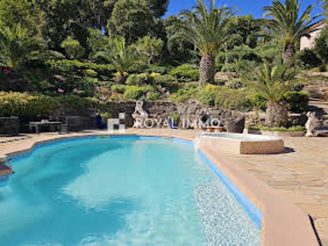 Villa avec Piscine et Terrasse