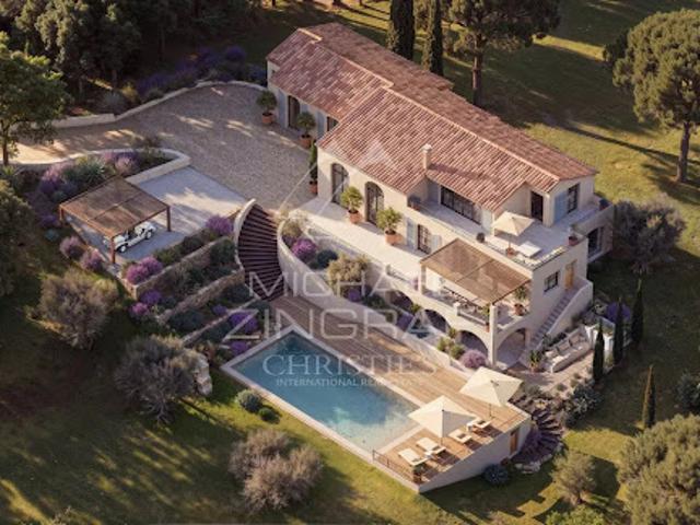 Villa avec piscine et terrasse