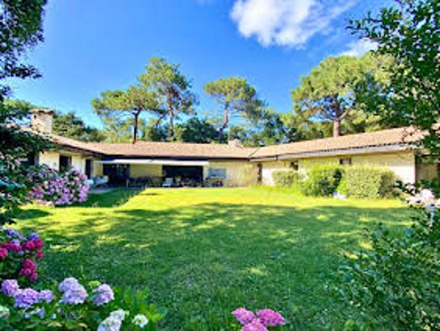 Villa avec Piscine et Terrasse