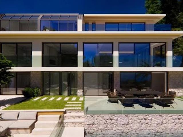 Villa avec piscine et terrasse
