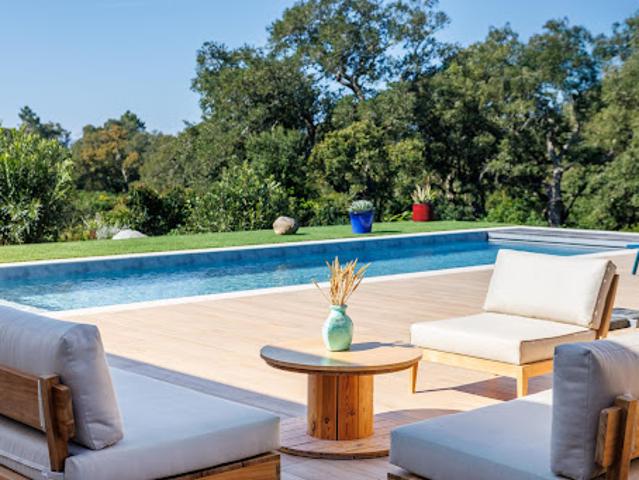 Villa avec piscine et terrasse