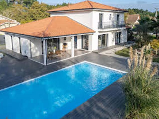 Villa avec Piscine et Terrasse