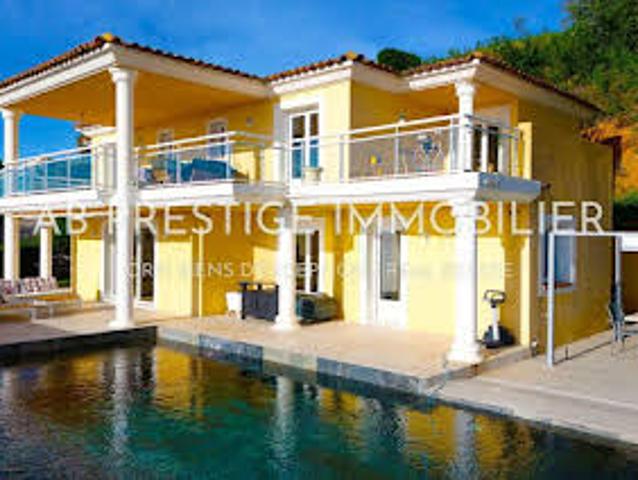 Villa avec Piscine et Terrasse