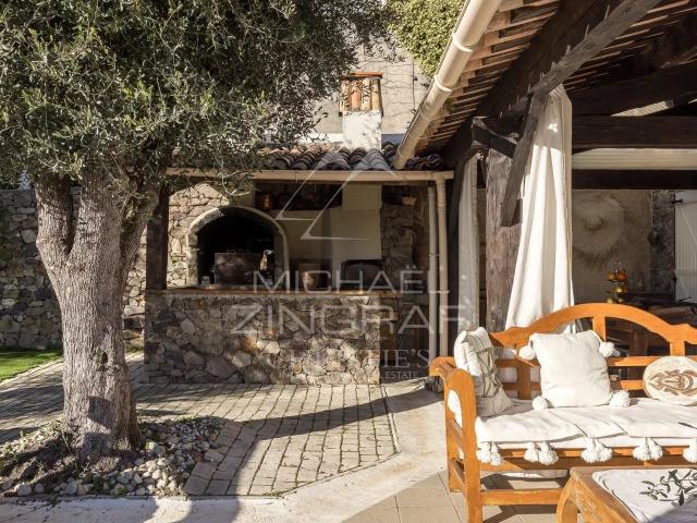 Villa avec piscine et vue mer sur les hauteurs de Nice 182m² Nice