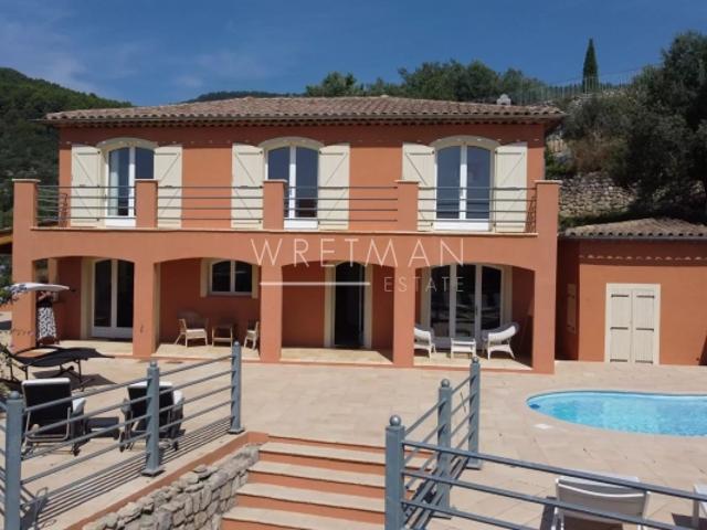Villa avec piscine et vue Callas