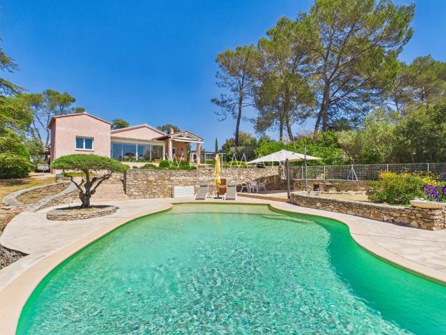 Villa avec piscine et vue panoramique, Provence Verte Carc. 155m² Carcès