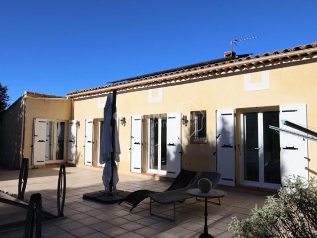 Le Thoronet Villa 127m2 avec piscine, vaste sous sol et ga