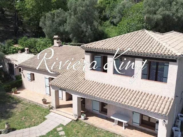 Villa avec piscine – Saint Michel – Villefranche sur Mer 180m² Villefranche sur Mer