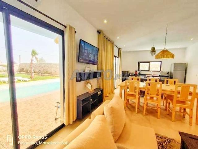 Villa avec piscine sans vis à vis