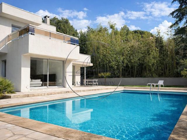 Villa avec piscine sur 1209m2 de terrain 180m² Montpellier