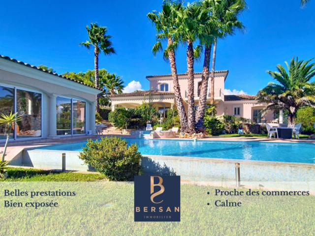 VILLA AVEC PISCINE QUARTIER VALESCURE SAINT RAPHAËL, À DEUX PAS DU GOLF