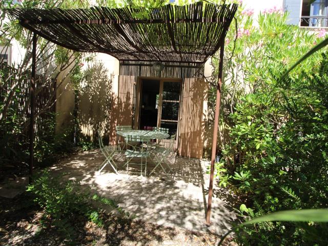 Villa avec terrass dans un village tous commerces 55m² Saint Laurent de la Cabrerisse