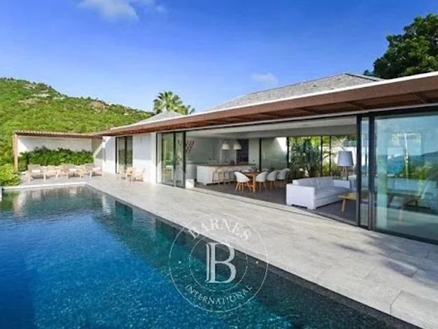 Villa avec terrasse