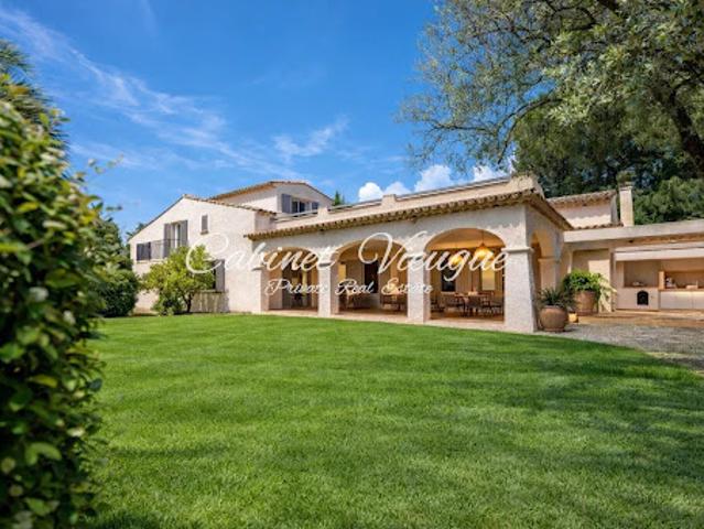 Villa avec terrasse
