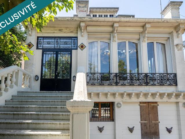 Villa avec terrasse