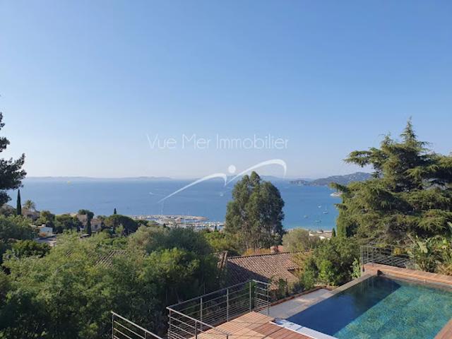 Villa avec terrasse