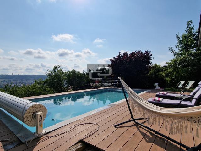 Villa avec vue exceptionnelle