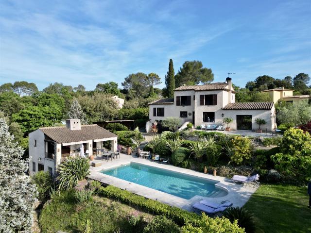 Villa Avec Vue Exceptionnelle 235m² Valbonne