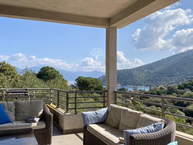 VILLA AVEC VUE SUR LA BAIE DE CAMPOMORO 20110