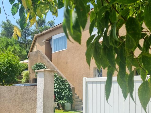 Villa avec vue sur la Montagne Noire, proche Cité de Carcass. 135m² Carcassonne
