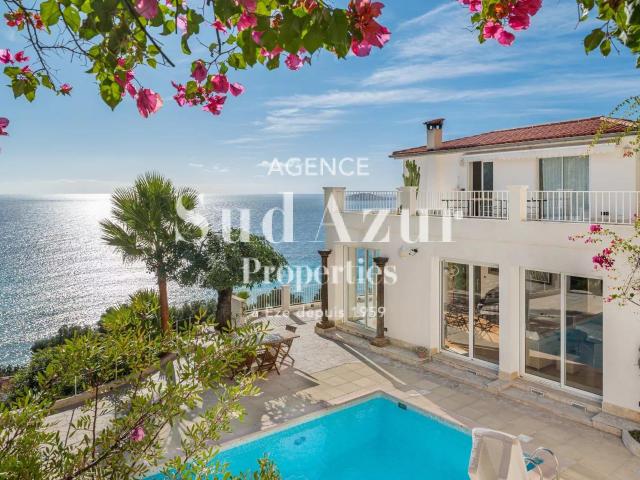 Propriété d’exception avec vue mer panoramique à quelques mi. 250m² Eze