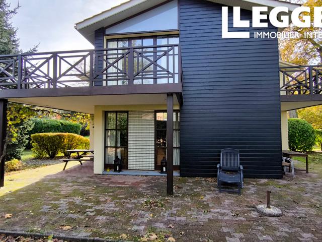 Villa avec 3 chambres sur un parc résidentiel de loisirs a Salles