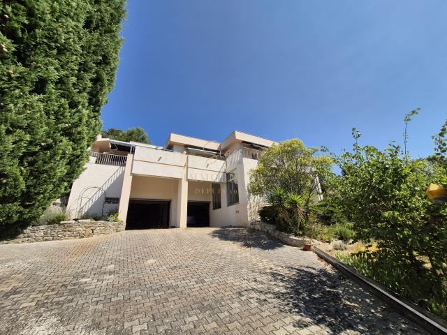 Villa avec 7 pièces 215 m2 à Carnoux En Provence