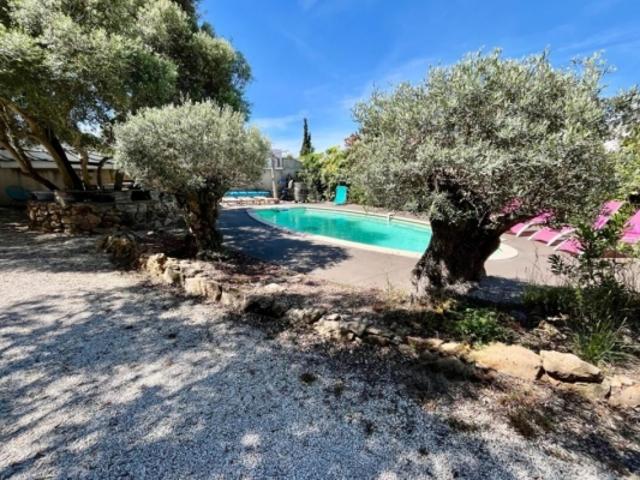 Villa Balaruc les Bains 180m²