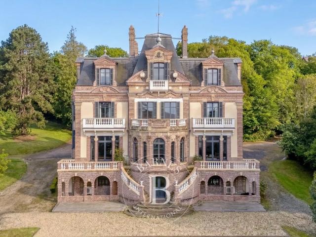 Villa Balnéaire d'exception 19 pièces Villers sur mer 842m² Villers sur Mer