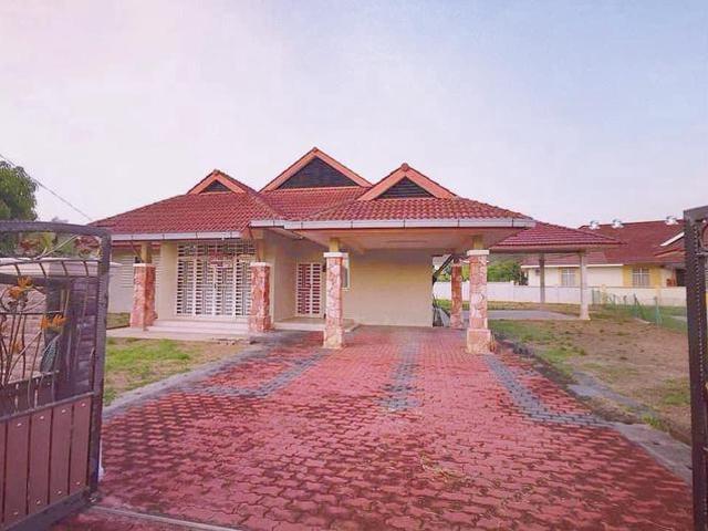 Villa Batu Kawan For Rent