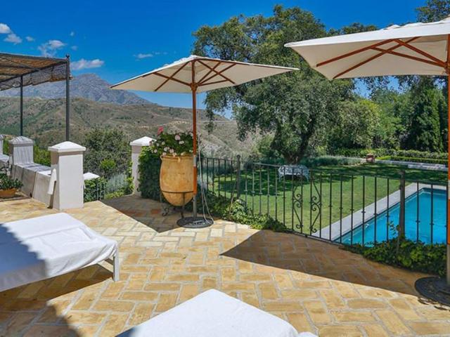 Villa, Benahavís 1066m² Benahavís