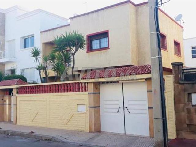 Villa Bettana 300m à vendre