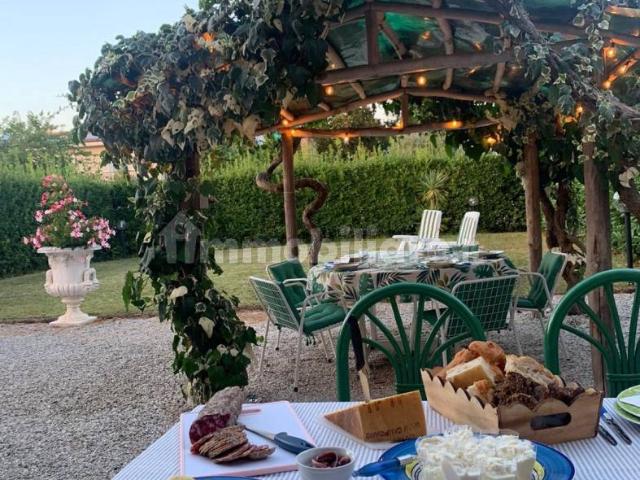 Villa bifamiliare 80 m², Caranna, Forte dei Marmi