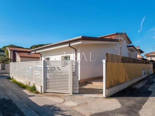 Villa Bifamiliare
