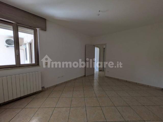 Villa bifamiliare via 1 Maggio, Giorgilorio, Surbo
