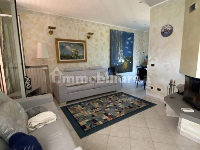 Villa bifamiliare via Aurelia, Ospedaletti