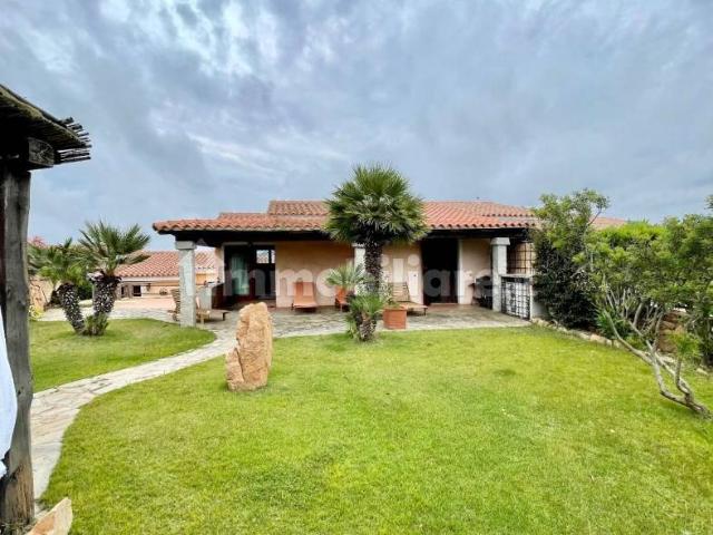 Villa bifamiliare via degli Oleandri Snc, Porto Taverna, Loiri Porto San Paolo