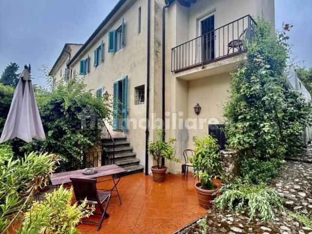 Villa bifamiliare via di Cocombola 1009, Cerasomma, Lucca