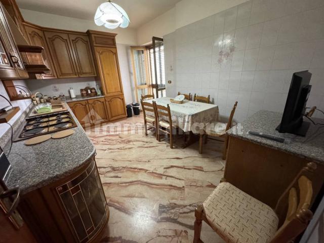 Villa bifamiliare via Matera 17, Mondragone