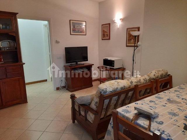 Villa bifamiliare via Padre Ignazio da Carrara, Vittoria Apuana, Forte dei Marmi