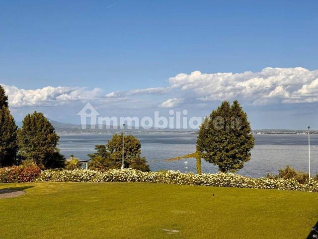 Villa bifamiliare via Tagliamento 12, Centro, Padenghe sul Garda